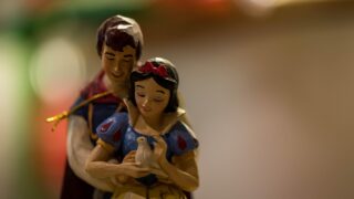 恋愛の高望みに疲れたあなたへ。理想を手放して本当に愛される自分になる方法