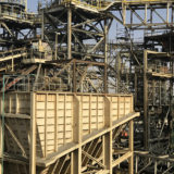 Eric Dulong sur le chantier de la mine d’or à ciel ouvert de Tasiast en Mauritanie dans le cadre d’un programme de développement du leadership