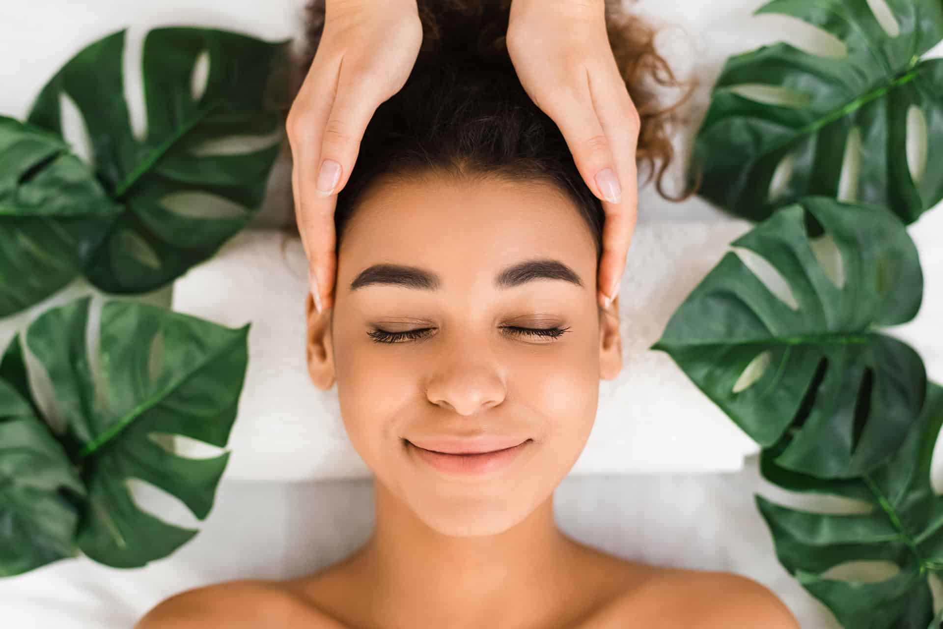 head-massage-afro-girl-getting-spa-treatment-BXBUA4N.jpg head-massage-afro-girl-getting-spa-treatment-BXBUA4N.jpg