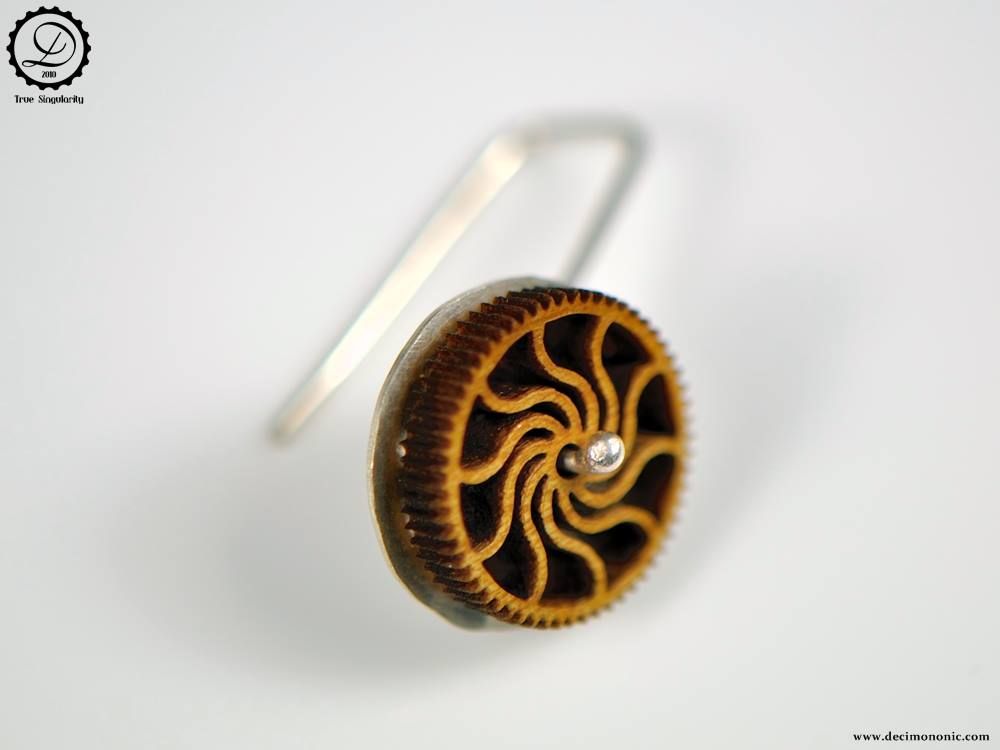 Decimononic - Mini engranajes de madera | Pendientes de madera de plata esterlina steampunk