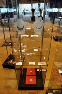 Decimononic en Madrid Joya 2015 - Virina con algunas joyas de la Colección Metrópolis