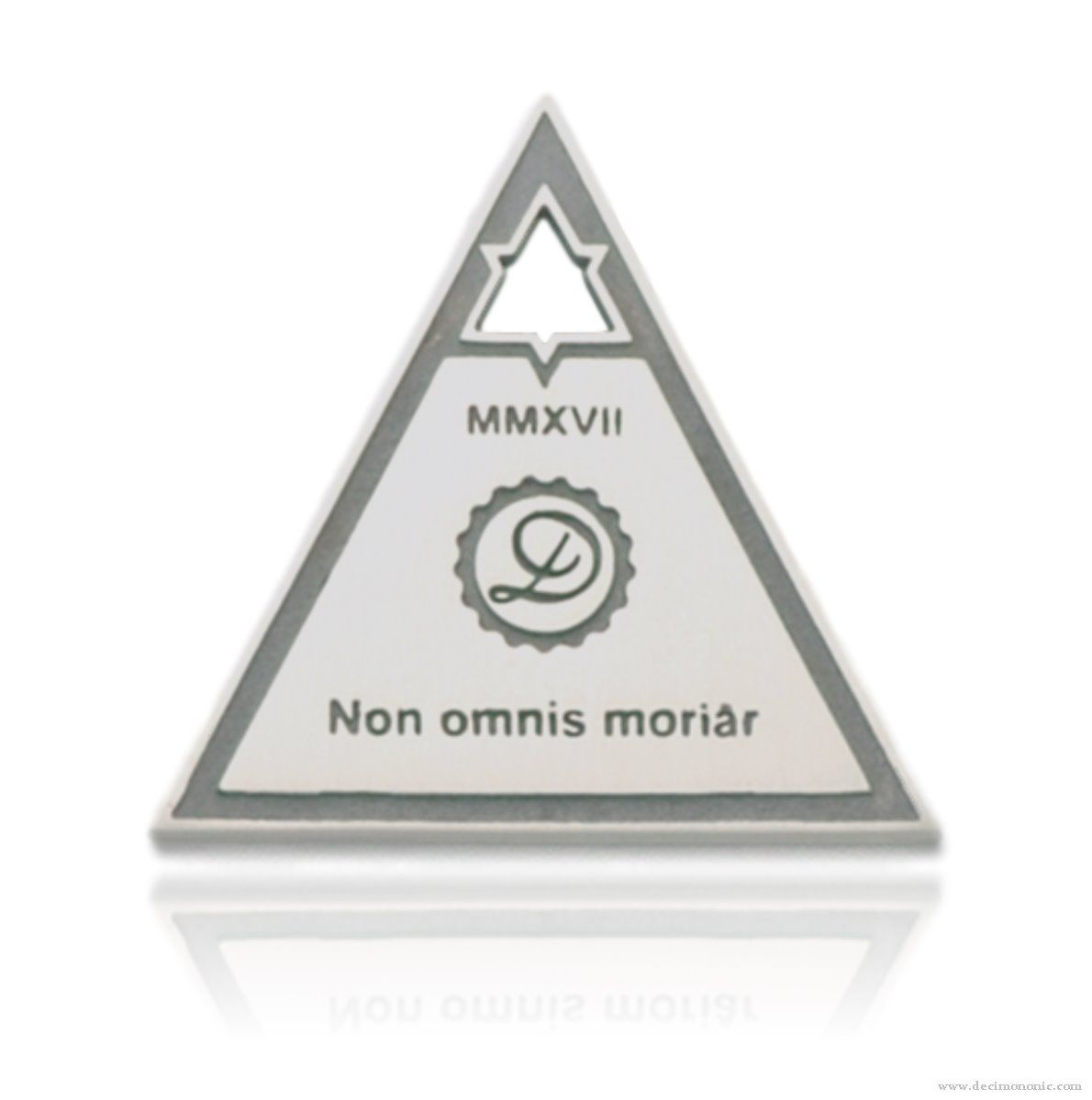 Non Omnis Moriar - Colgante de plancheta de plata de ley de Decimononic