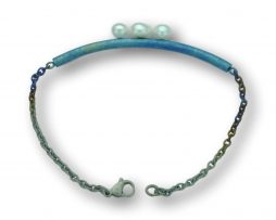 Pulsera de barra de titanio azul con cadena y 3 perlas - Colección Nautilus de Decimononic