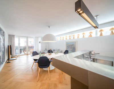 Zurich 2BD Modern Apartment in the Seefeld Area