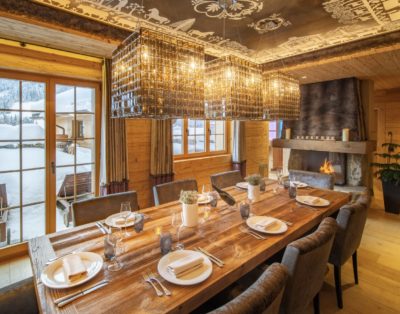 4BD Luxury Fully Serviced Chalet in Rougemont