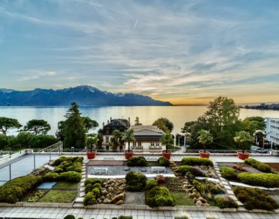 Vues incroyables sur le lac Montreux directement depuis le centre-ville / Appartement 2 chambres à Montreux – WIFI